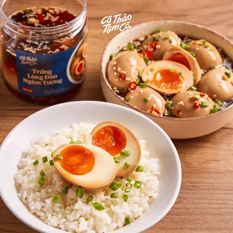 Trứng ngâm tương - Cô Thảo Tôm Cá